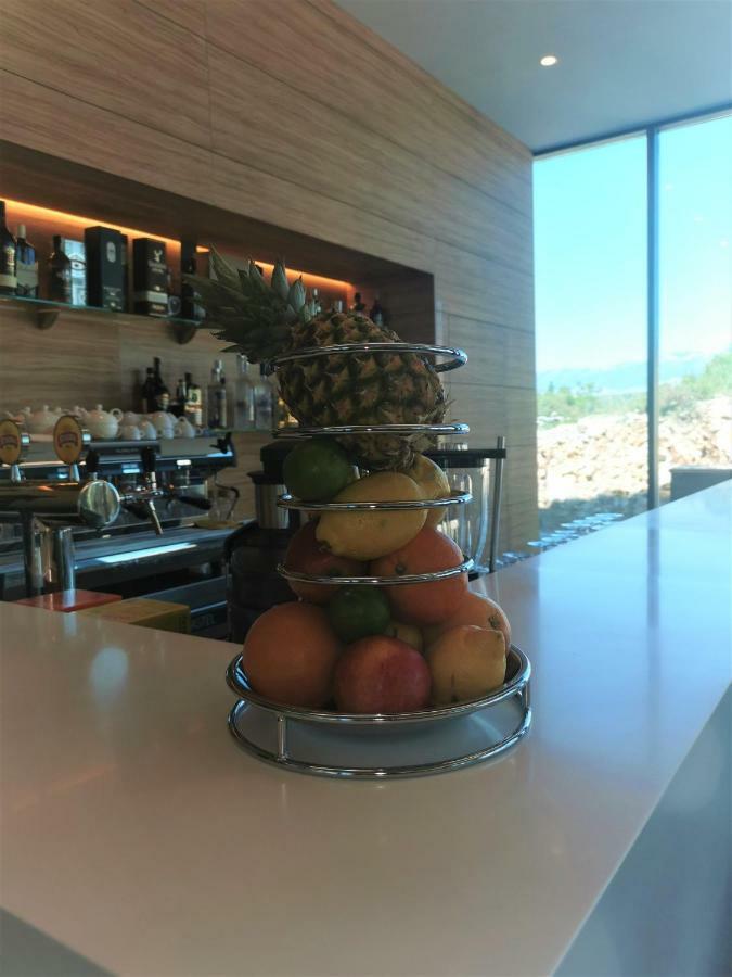 Hotel Olea ノヴァリャ エクステリア 写真